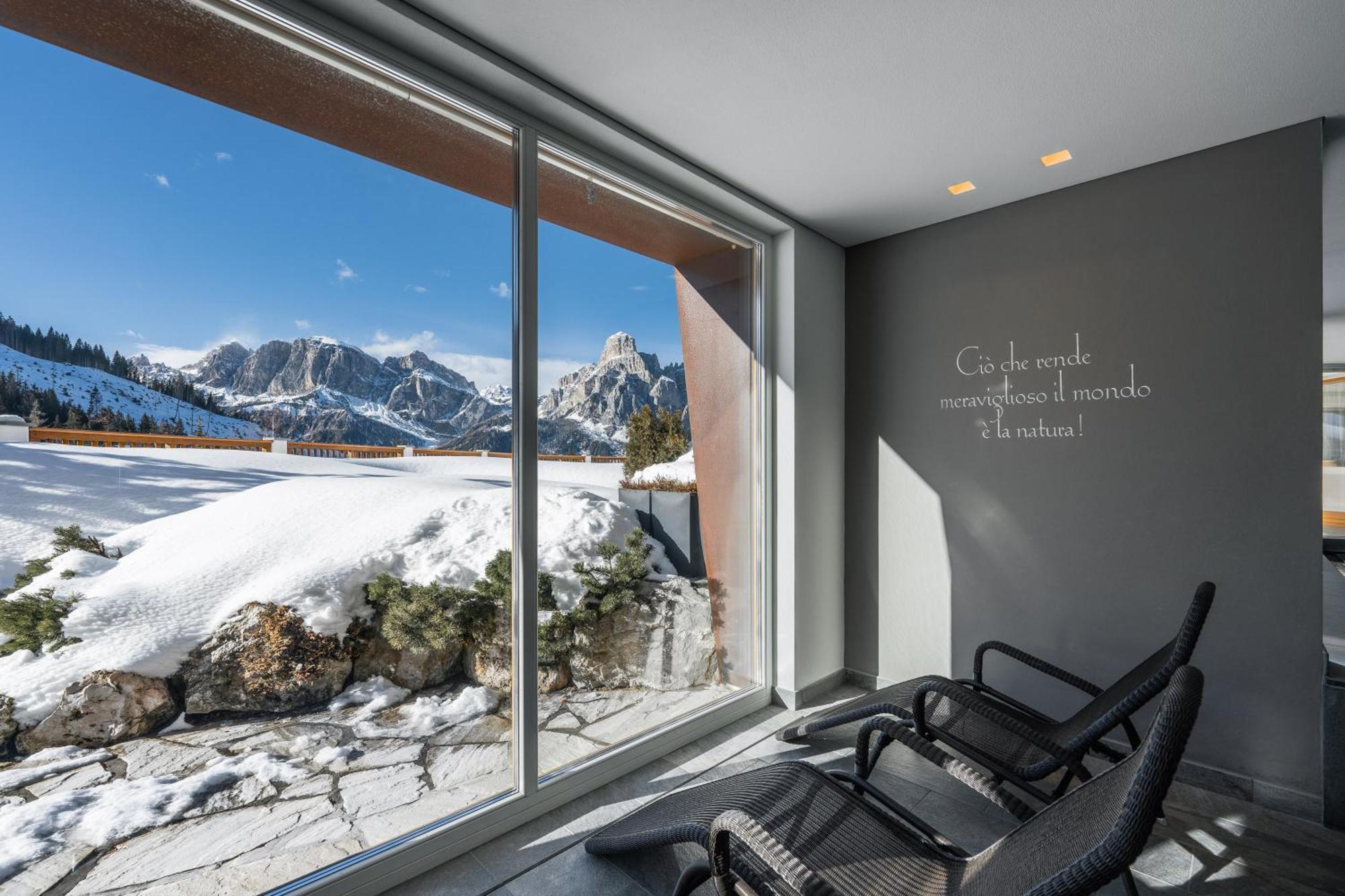 Hotel Costes Corvara In Badia Esterno foto