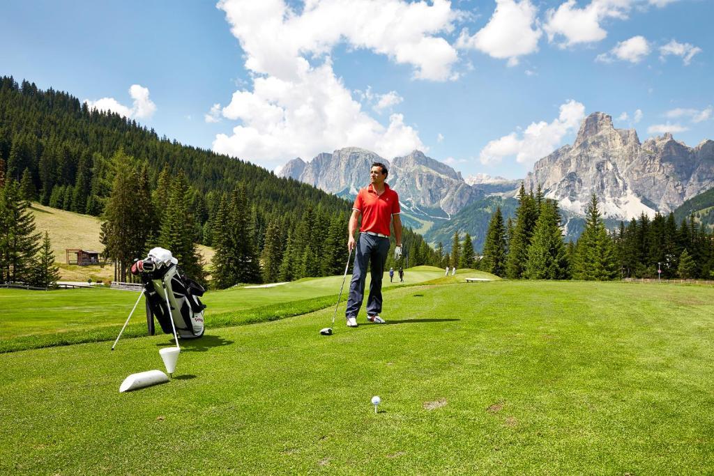 Hotel Costes Corvara In Badia Esterno foto